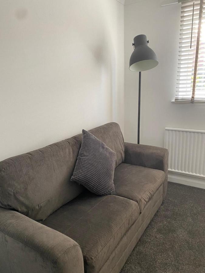 Riverside Park Ground Floor Apartment - St Neots Екстериор снимка