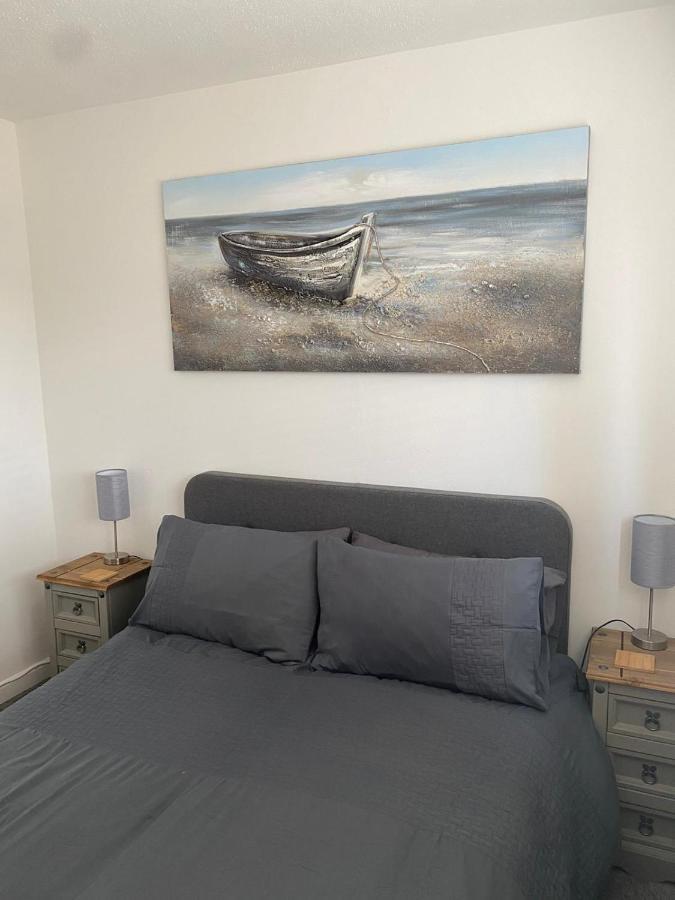 Riverside Park Ground Floor Apartment - St Neots Екстериор снимка