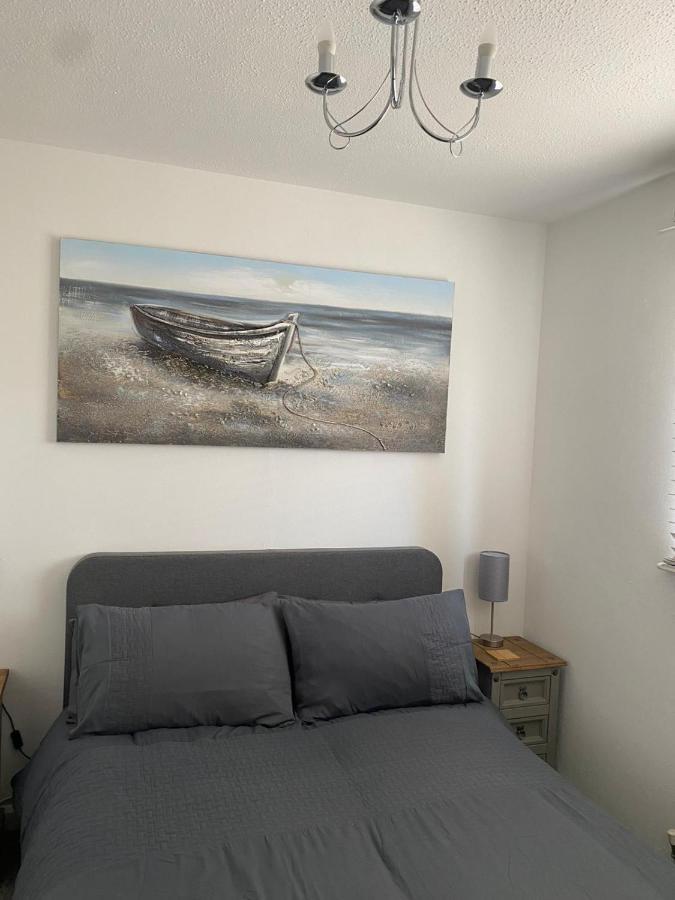 Riverside Park Ground Floor Apartment - St Neots Екстериор снимка