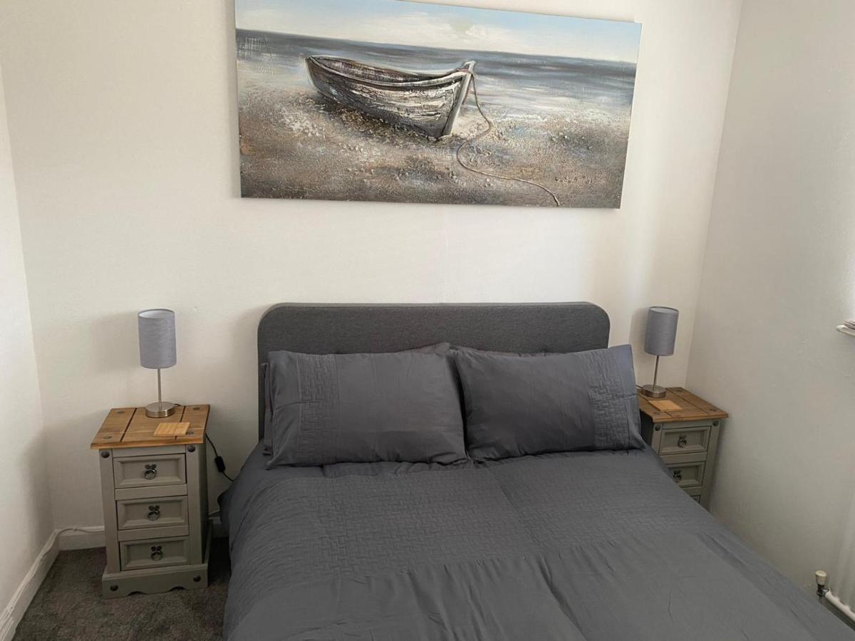 Riverside Park Ground Floor Apartment - St Neots Екстериор снимка